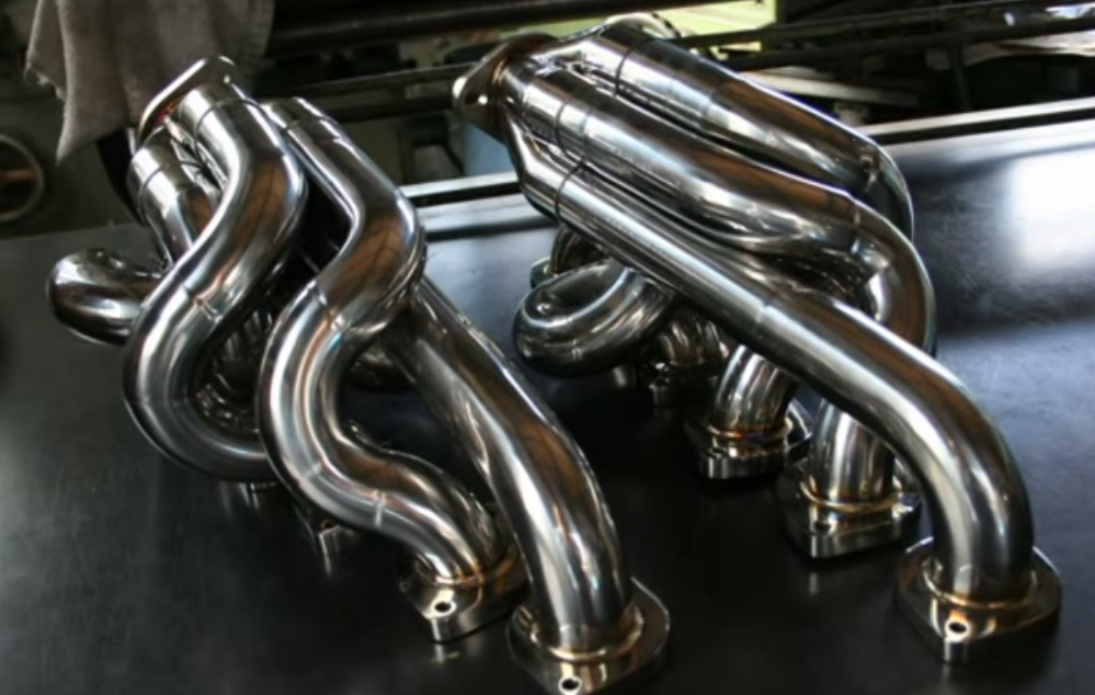 Here's How You Make An Old Mercedes S-Class Sound Like A Pagani Zonda 