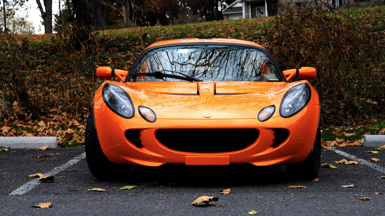 9 Ways An American Reacts To Driving A Lotus Elise For The First Time