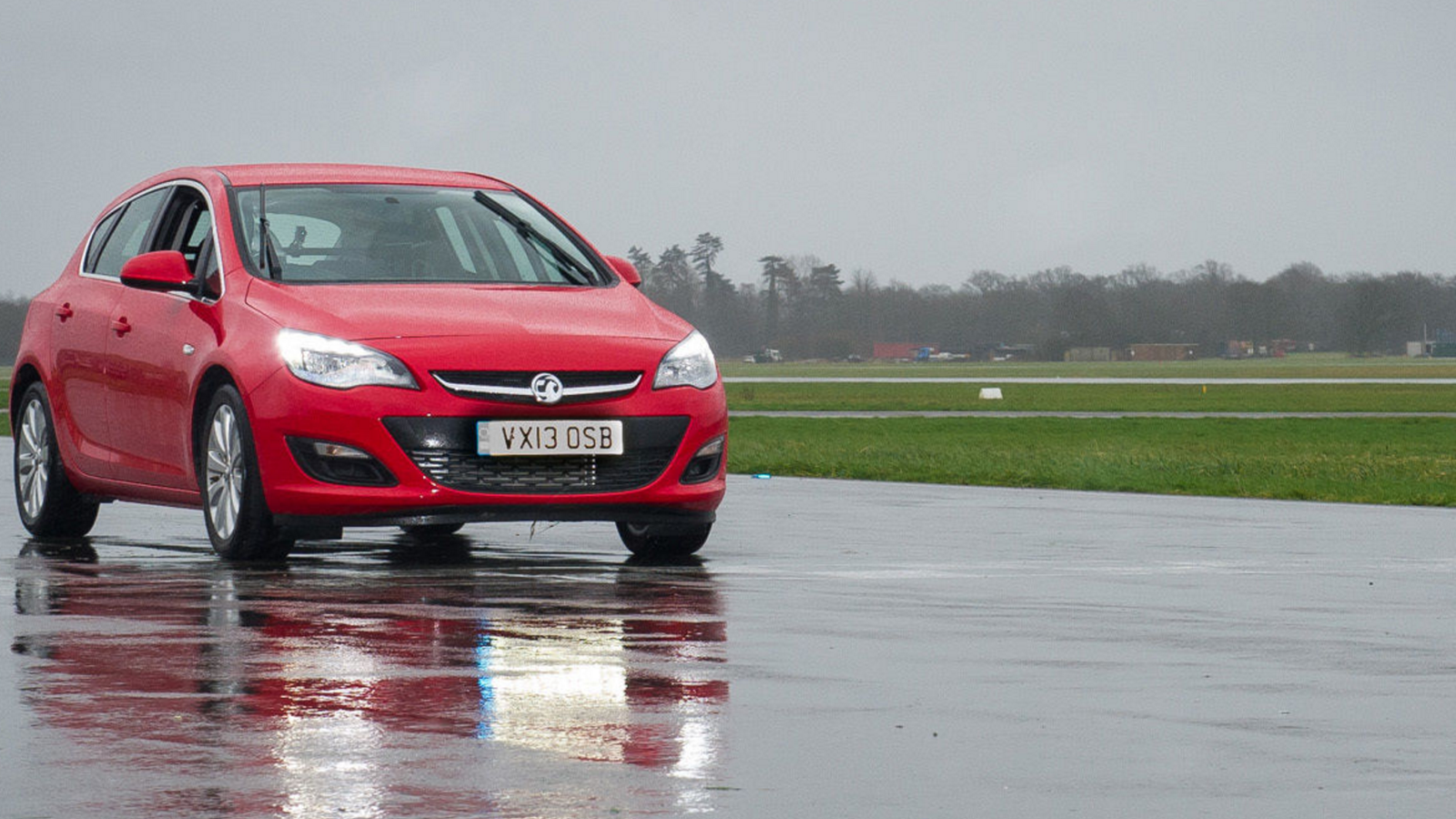 Top Gear's Reasonably Priced Car Sold For A Very Unreasonable Price 