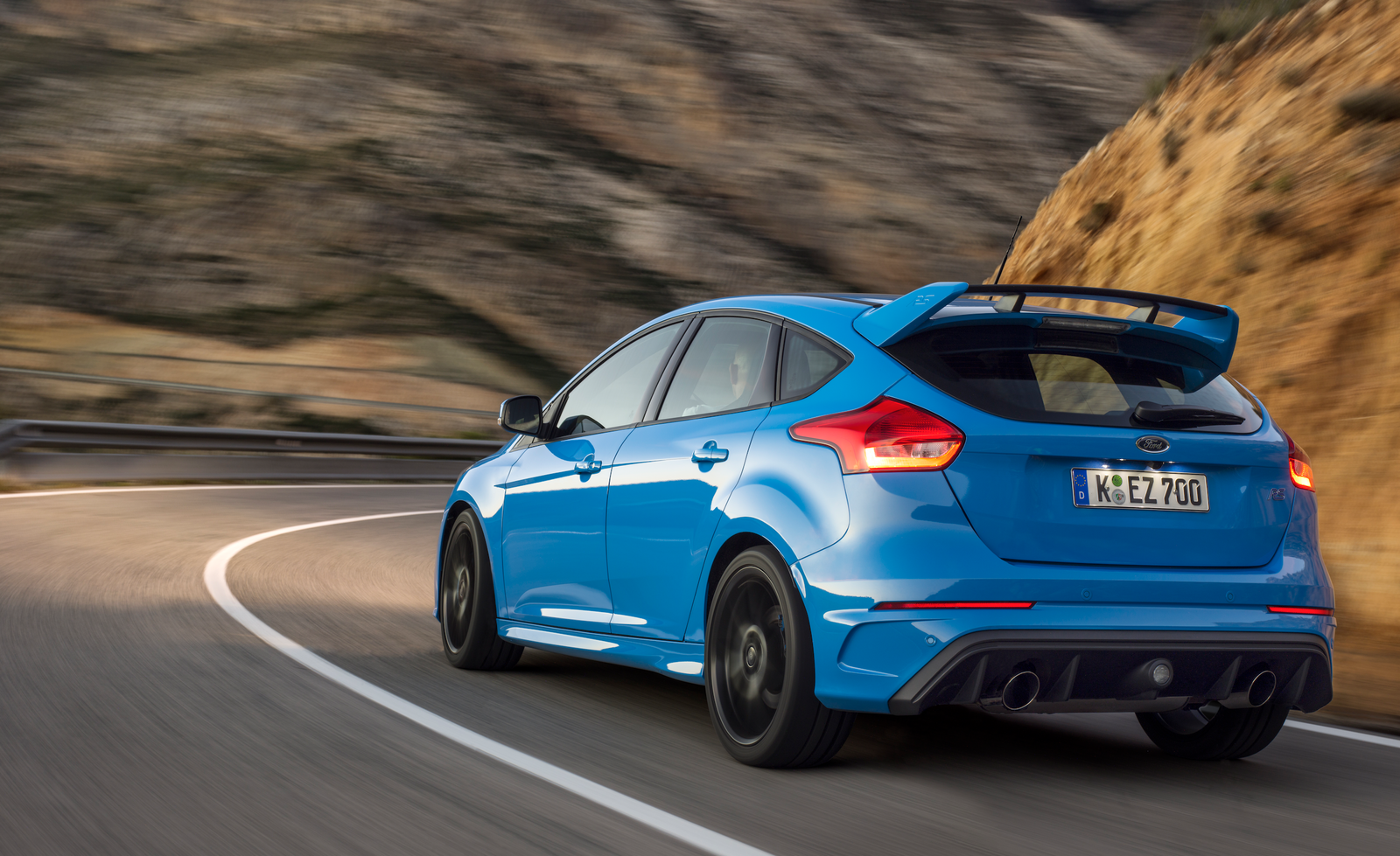 2016 Ford Focus RS Review: The Perfect Hoonigan And Drifting Legend 