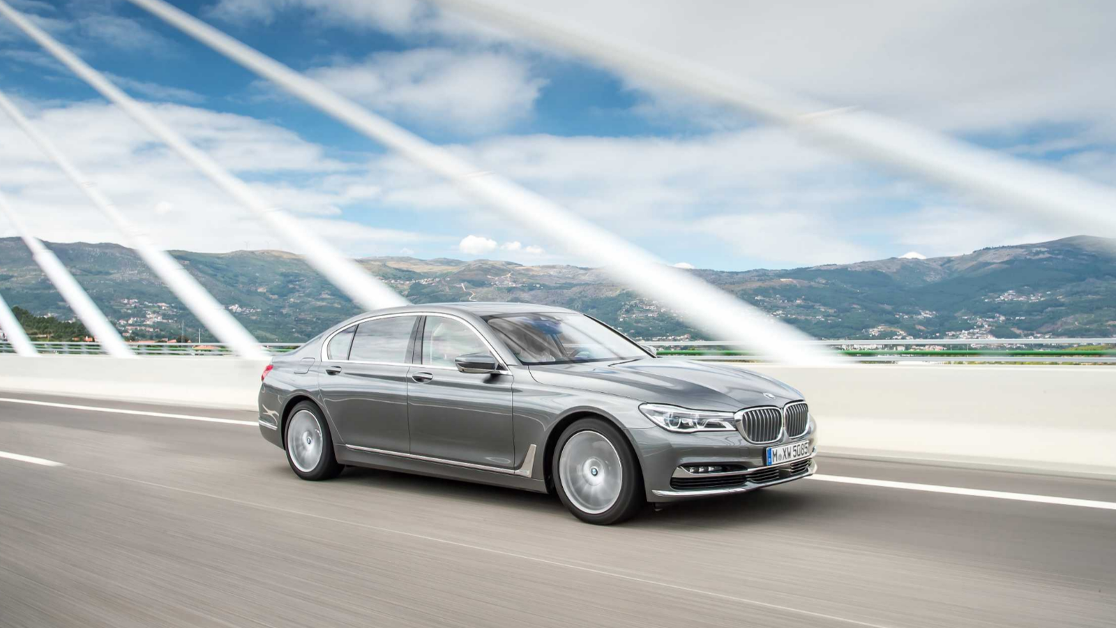 BMW’s Incredible Quad-Turbo 750d Serves Up A Massive 400bhp And 560lb ft
