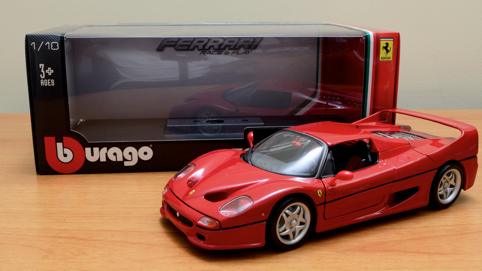 6 Brilliant Gift Ideas For Your Car-Obsessed Dad This Father's Day