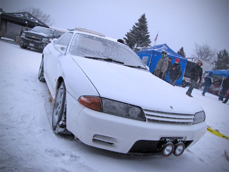 9 Cars You’d Never Expect To See In The Snow