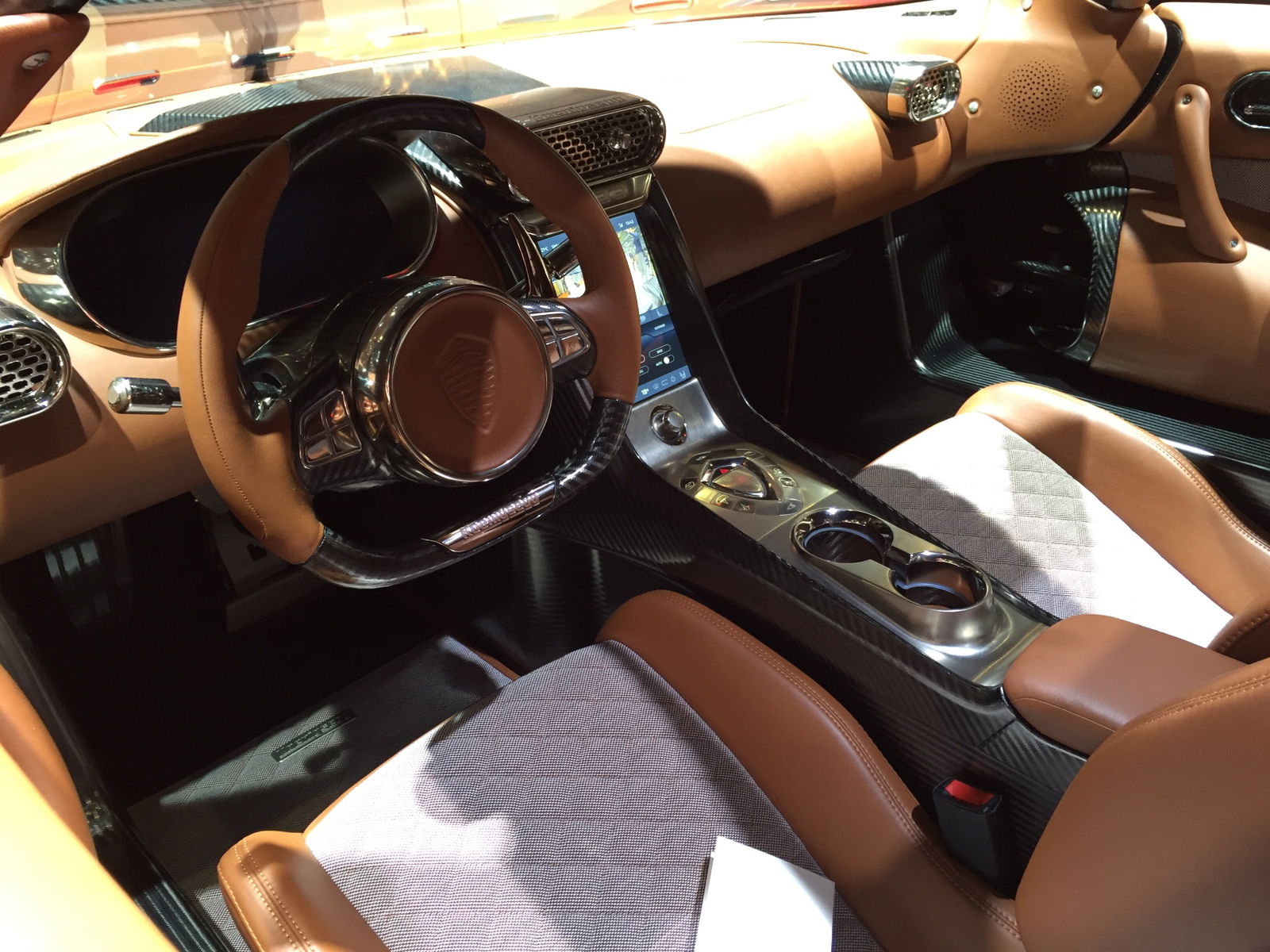 The 1500bhp+ Production-Spec Koenigsegg Regera Is Just As Bonkers As The Concept
