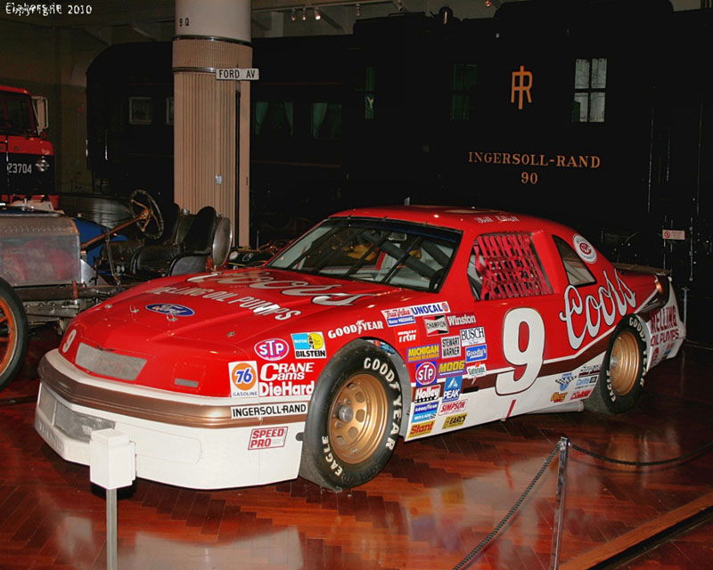 Bill Elliott's record setting 1987 Ford Thunderbird qualified at Daytona with a speed of 210.364 mph