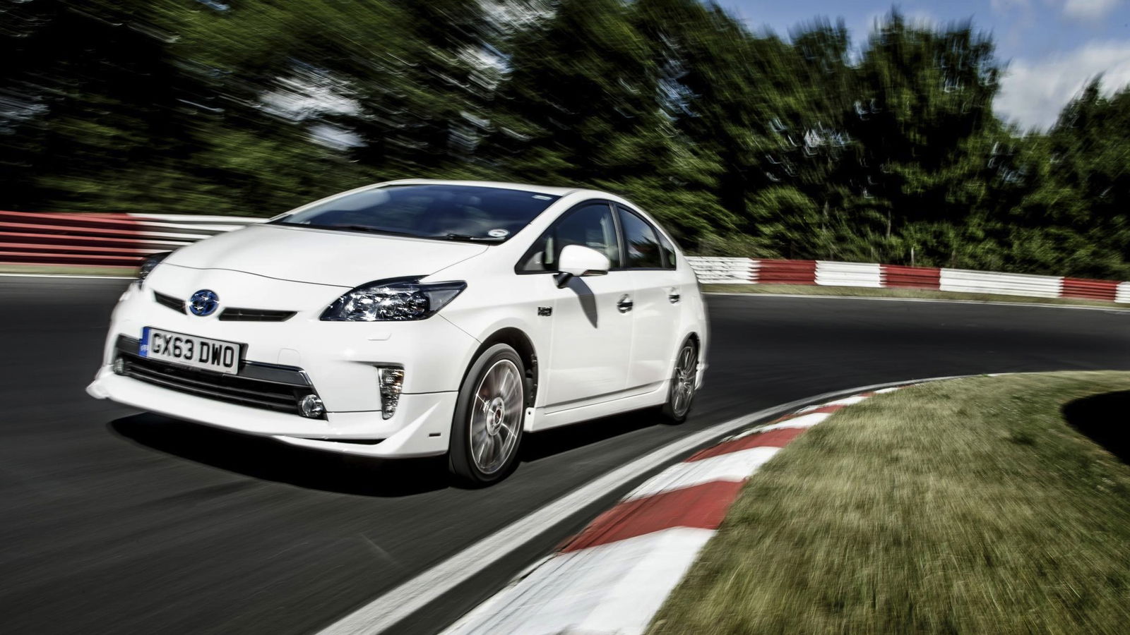 The Toyota Prius TRD Just Clocked A Nurburgring Record 