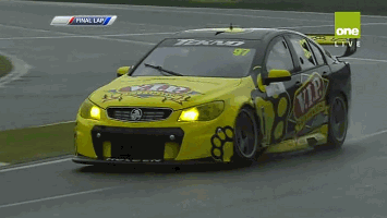 12 Gifs Of V8 Supercar Drivers Doing Serious Slides And Drifts
