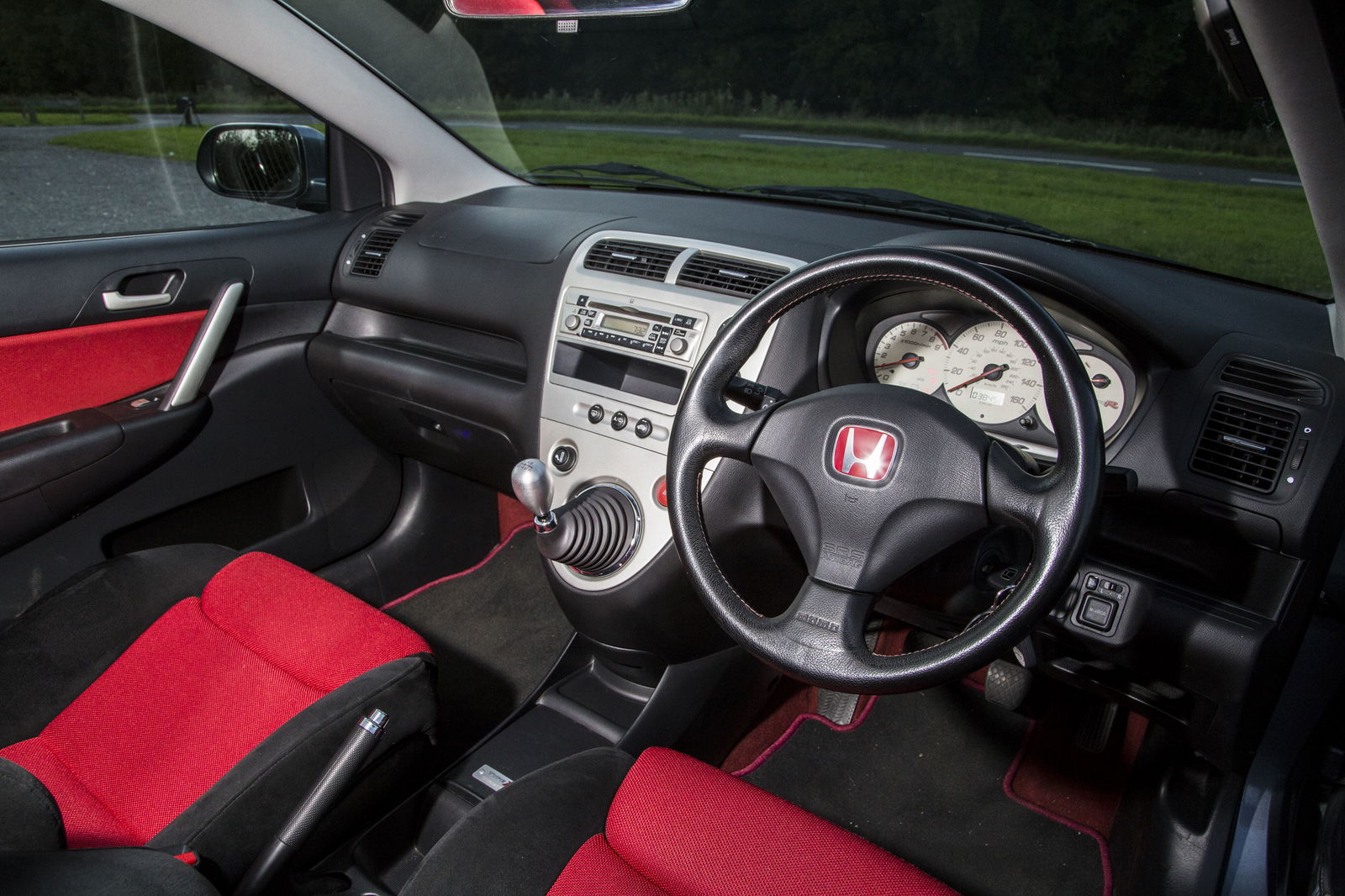 Honda Civic Type R EP3 Vs FK2: How Much Has The Game Moved On?