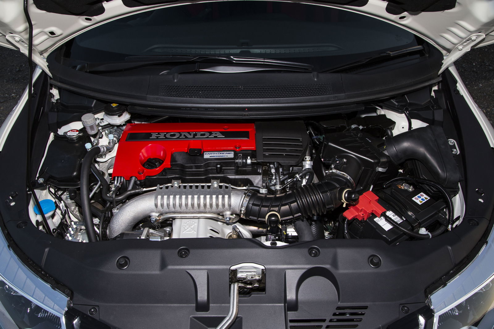 Honda Civic Type R EP3 Vs FK2: How Much Has The Game Moved On?
