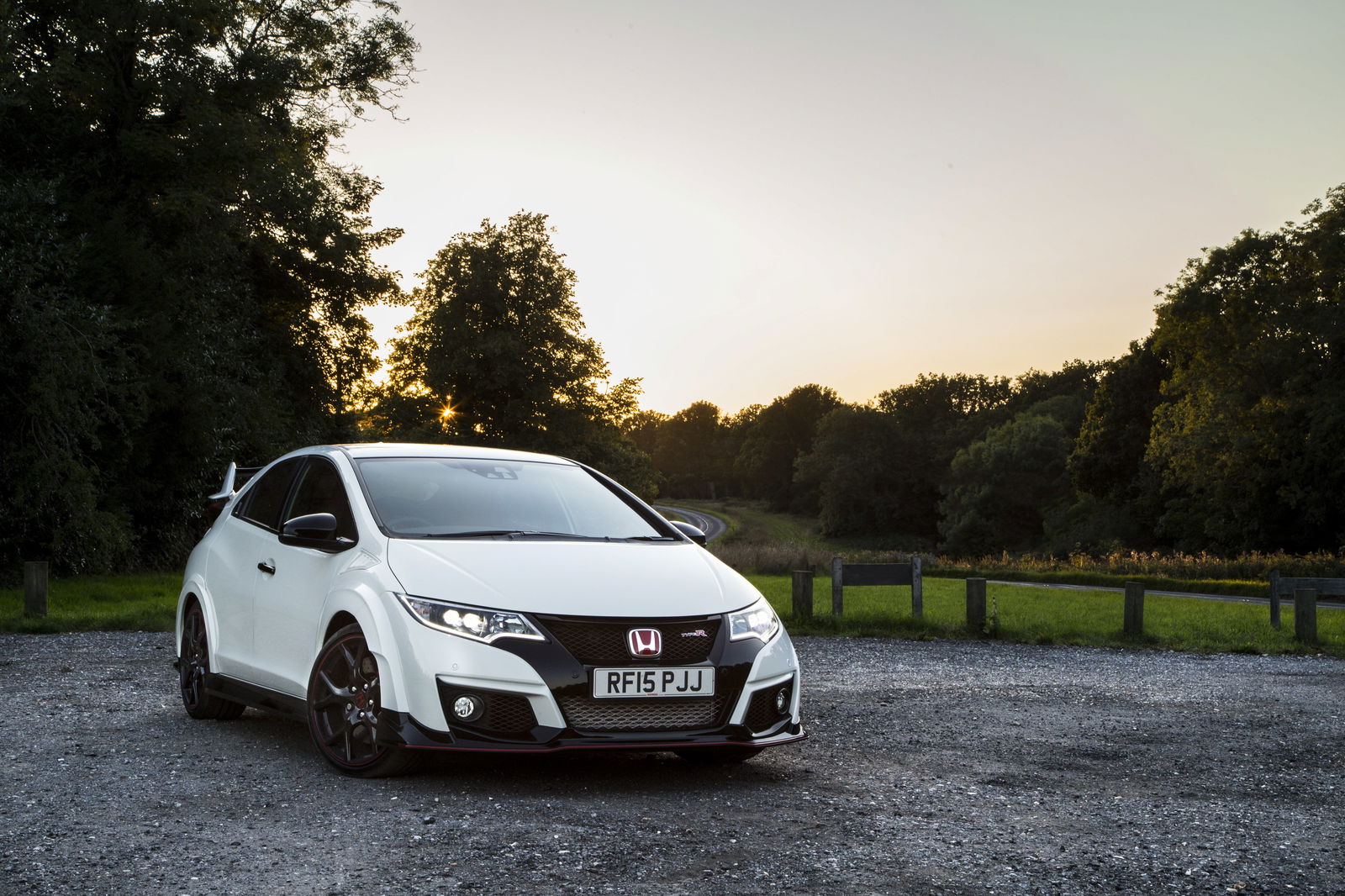 Honda Civic Type R EP3 Vs FK2: How Much Has The Game Moved On?