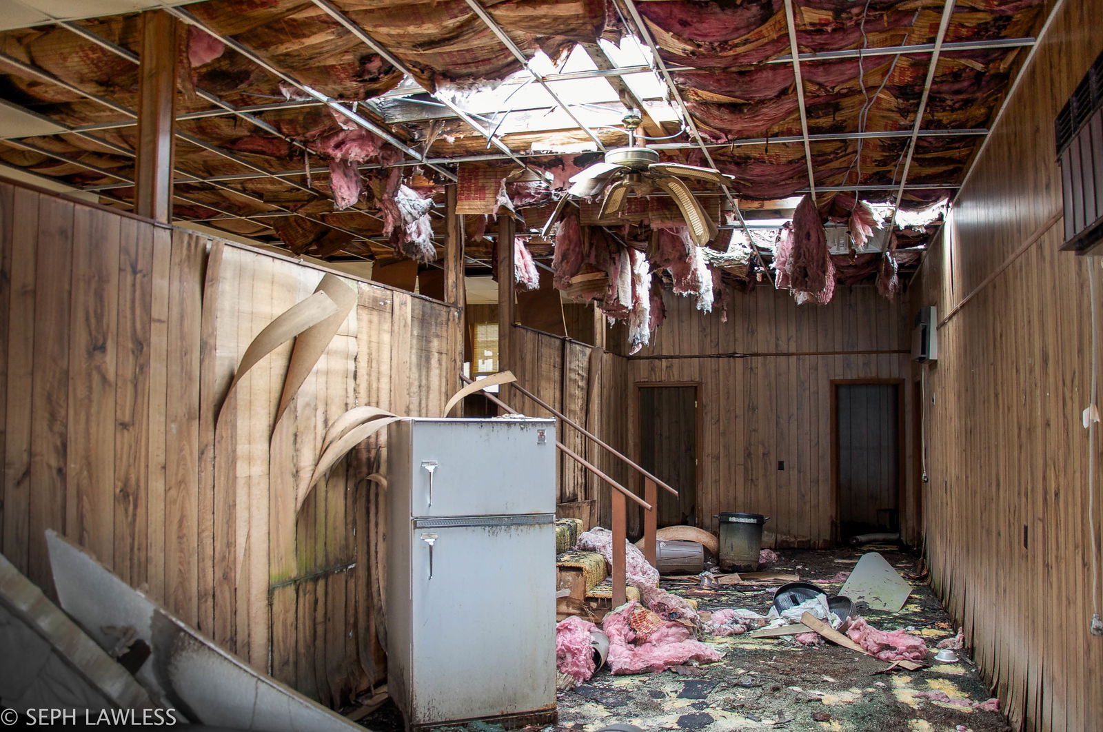 This Once Popular Nascar Track Has Tragically Turned Into An Abandoned Ruin