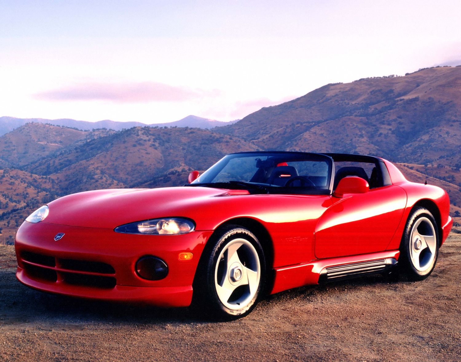 6 Astonishing Dodge Vipers That Make Us Sad The V10 Beast Is Getting Axed