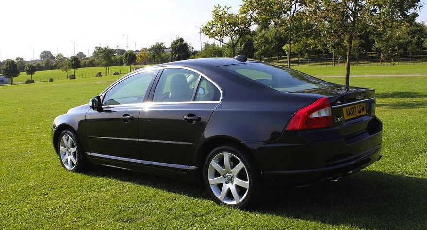 A Used Volvo S80 V8 Is An Understated Quick Saloon With The Potential For Brutal Exhaust Noise 