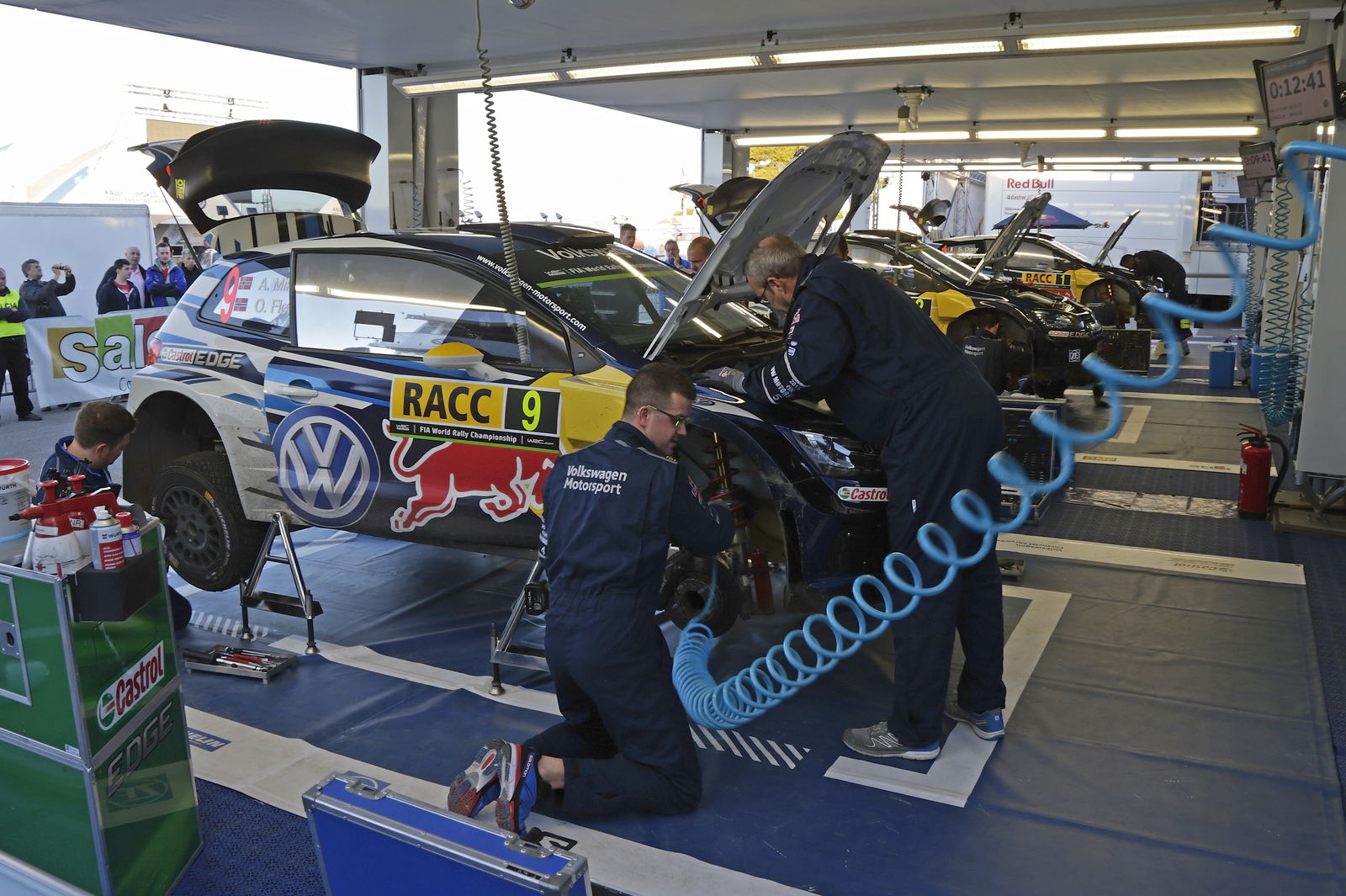 How Does A VW Polo WRC Car Differ To Its Road-Going Counterpart?
