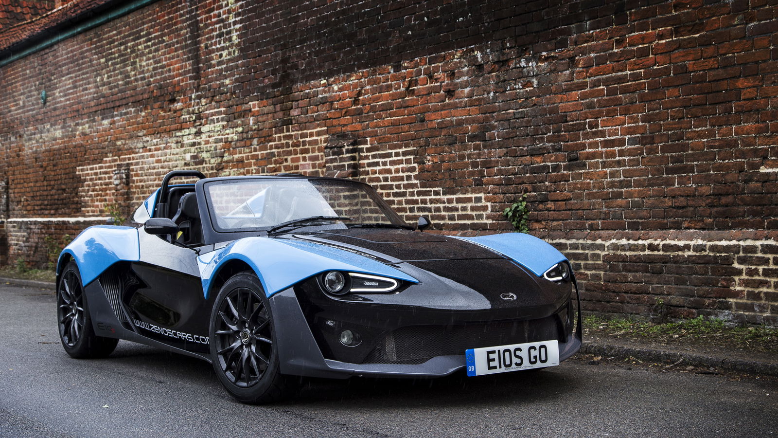 6 Reasons Why The Zenos E10 S Is The Best Sports Car You've Never Heard Of