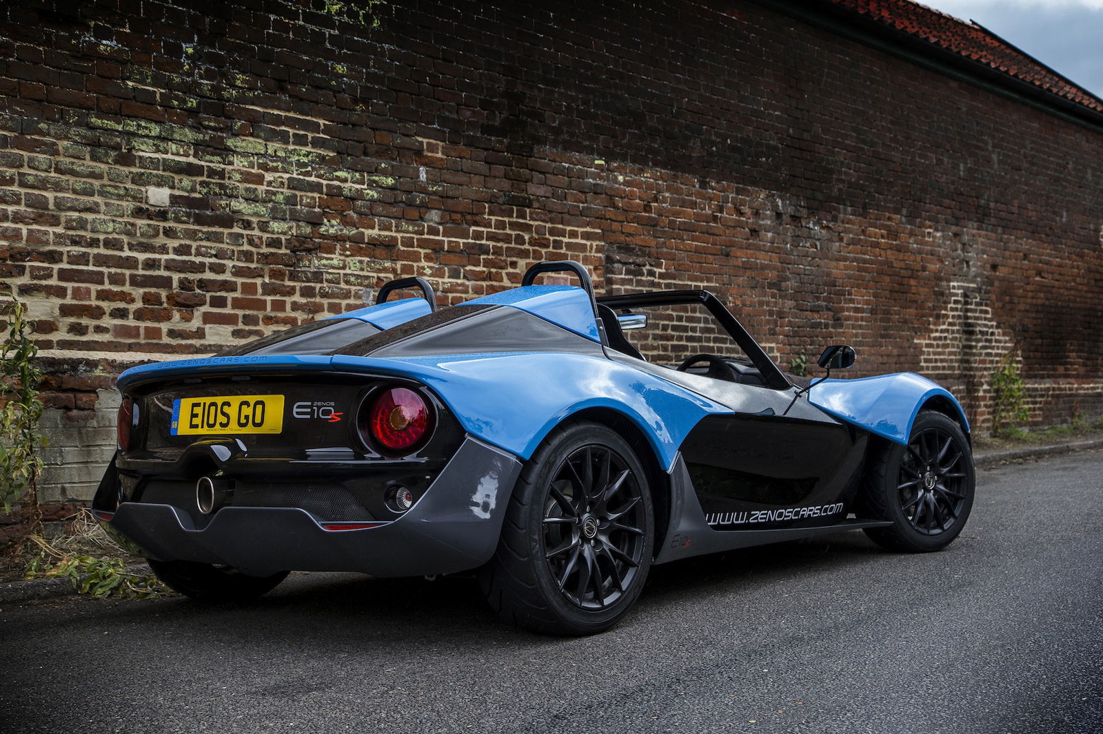 6 Reasons Why The Zenos E10 S Is The Best Sports Car You've Never Heard Of