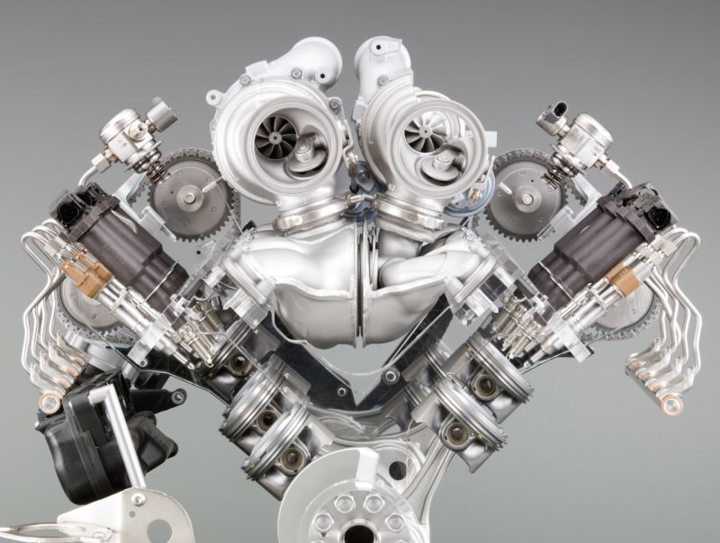 What Is A Hot V Turbo Engine, And What Are The Benefits?
