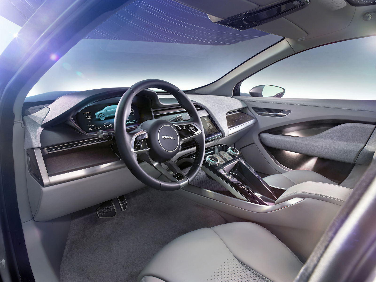 The Jaguar I-Pace Is A 395bhp Electric SUV With A Dash Of Sex Appeal