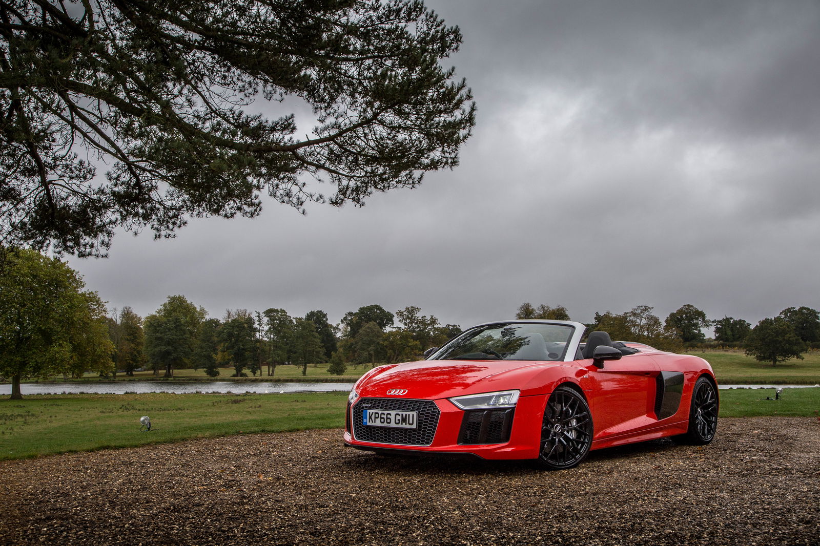 Audi R8 Spyder Review: The Supercar You’ll Drive Topless However Damn Cold It Is