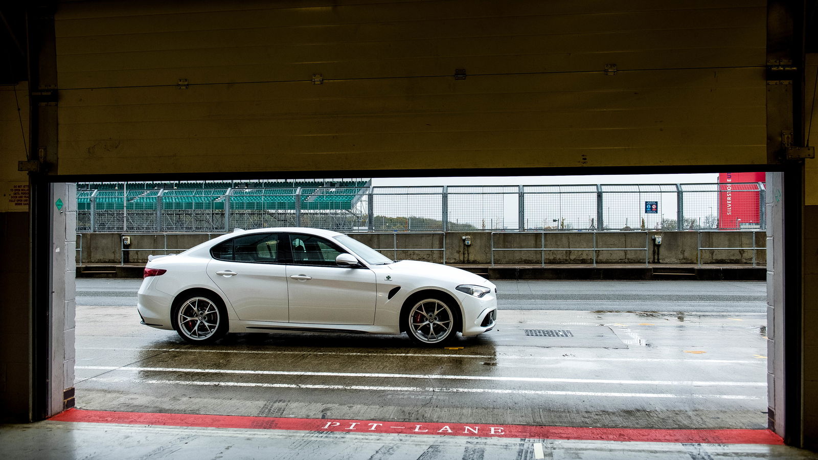 I Drove The 503bhp Alfa Romeo Giulia Quadrifoglio And It Was Glorious