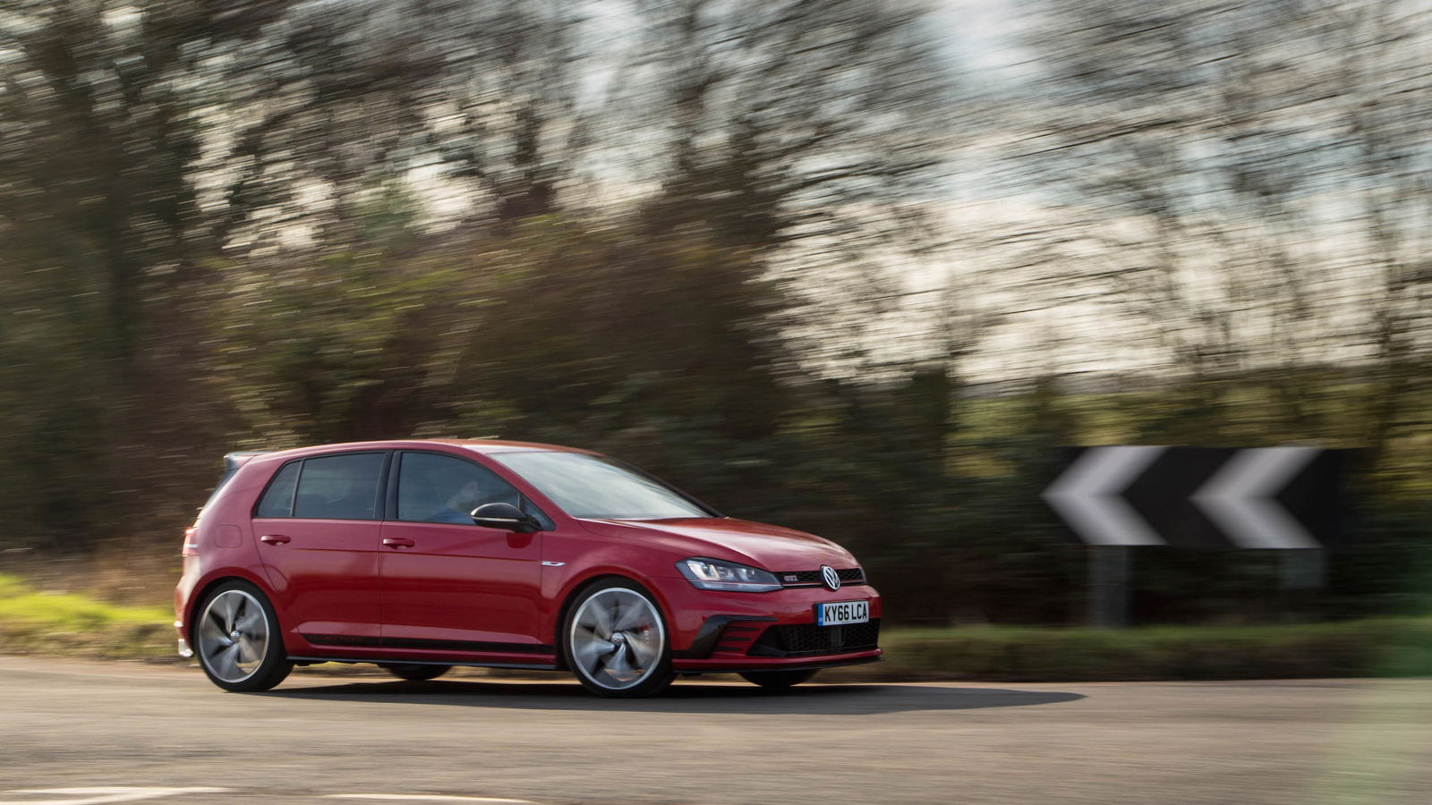 6 Things I've Learned After Driving A VW Golf GTI Clubsport For Two Months