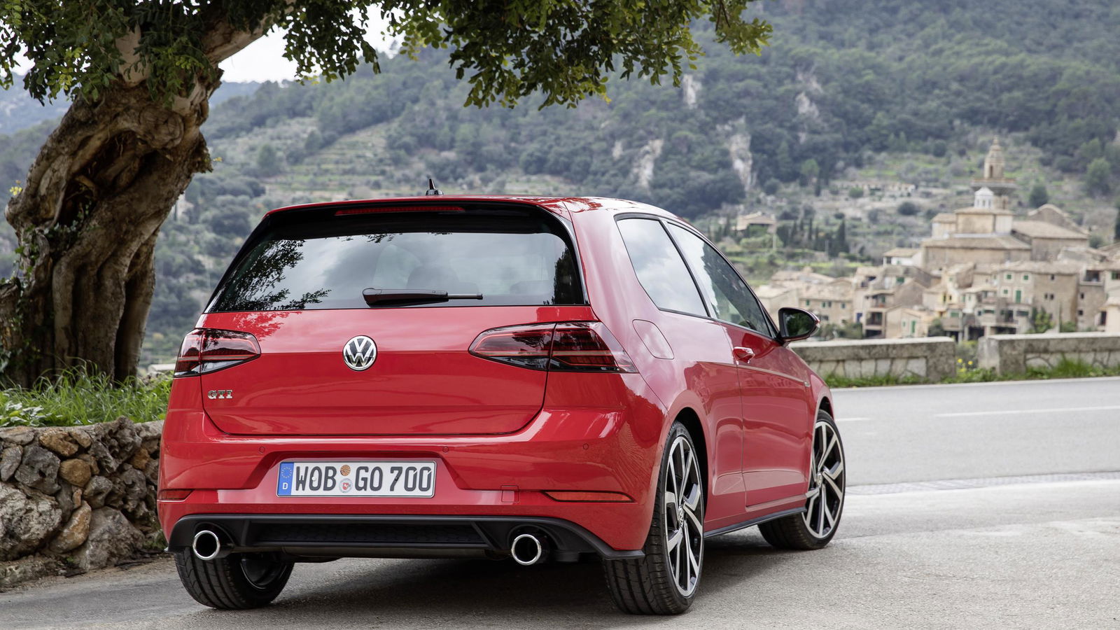 Volkswagen Abandons Hybrid Golf GTI Plans - For Now