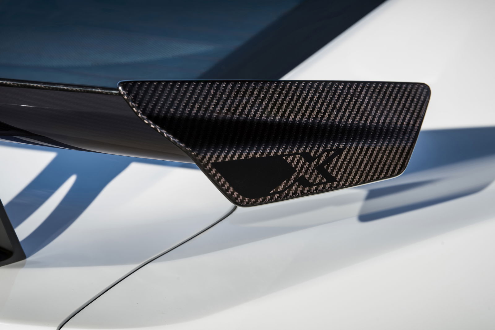 The Instinct Is The Latest Outlandish Peugeot Concept