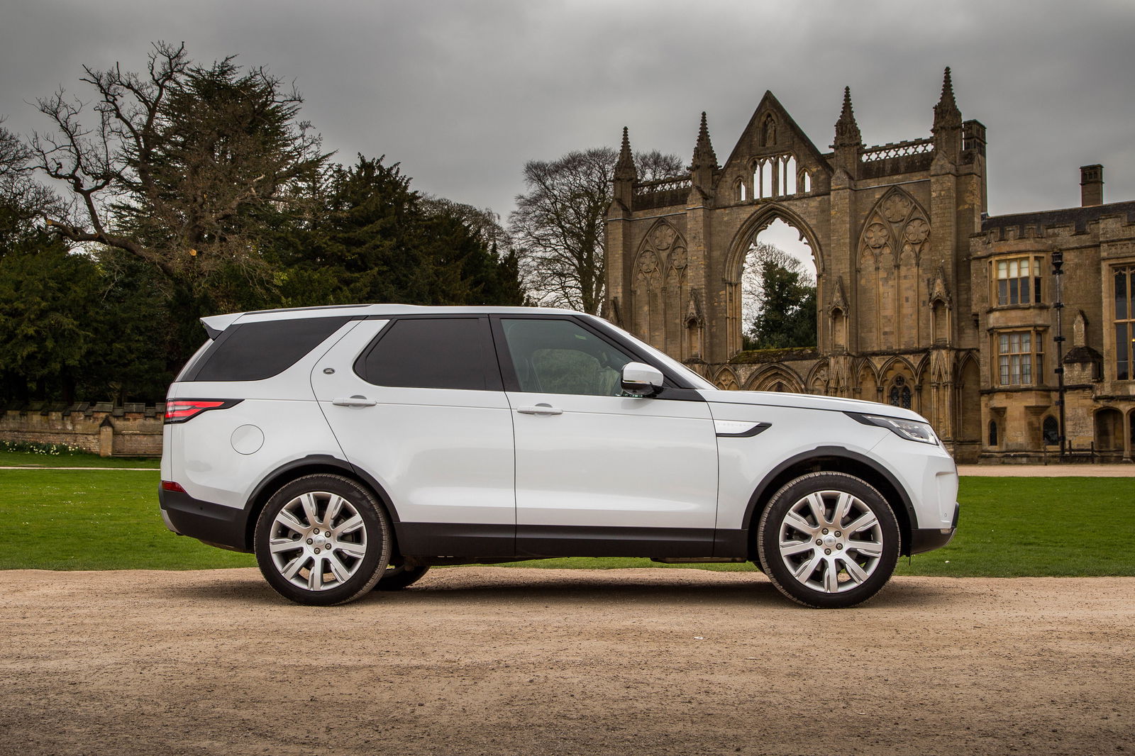 7 Things I Learned After Driving A 2018 Land Rover Discovery