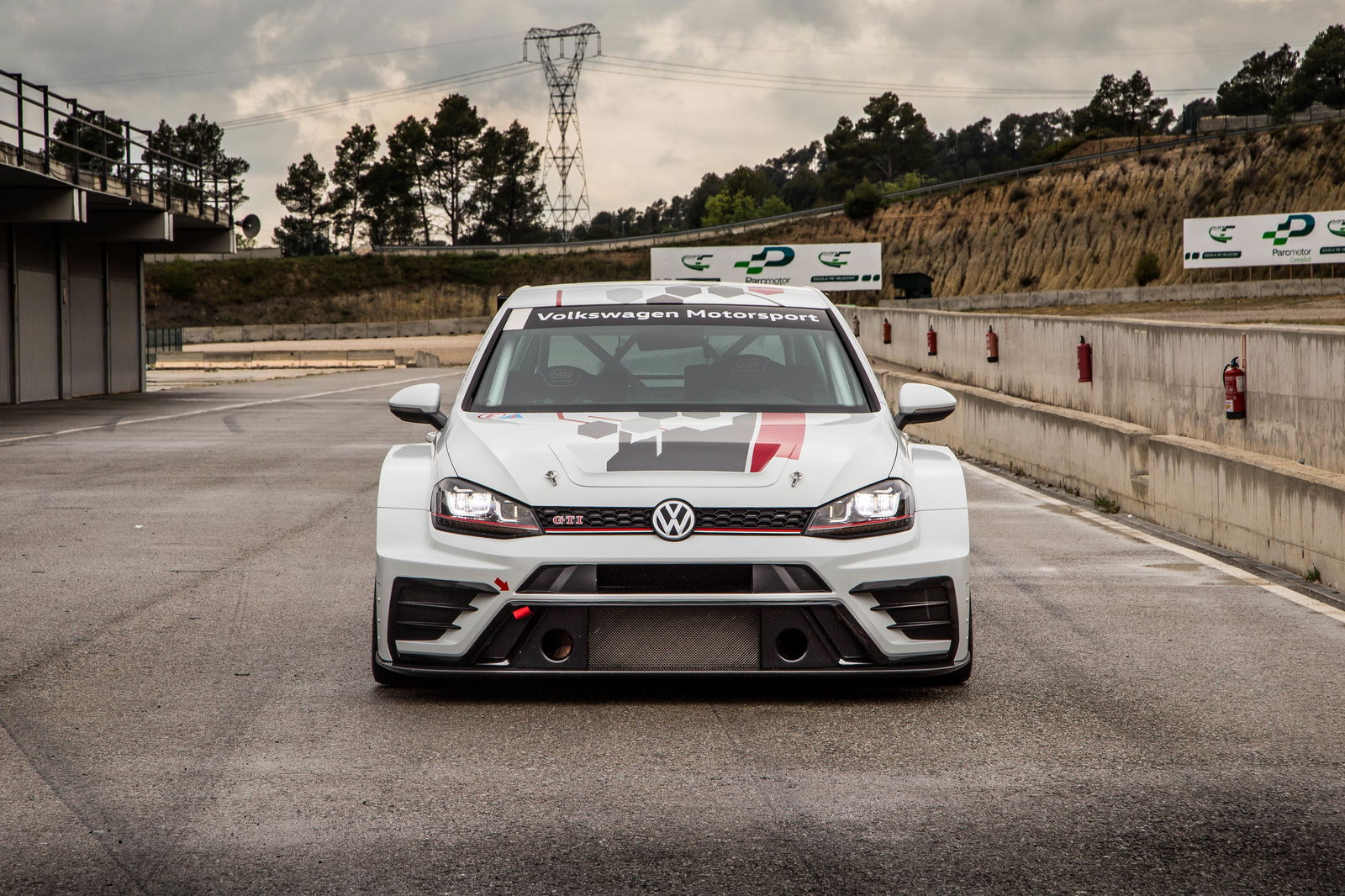 I Drove A VW Golf GTI Race Car On A Soaking Track And Didn’t Die