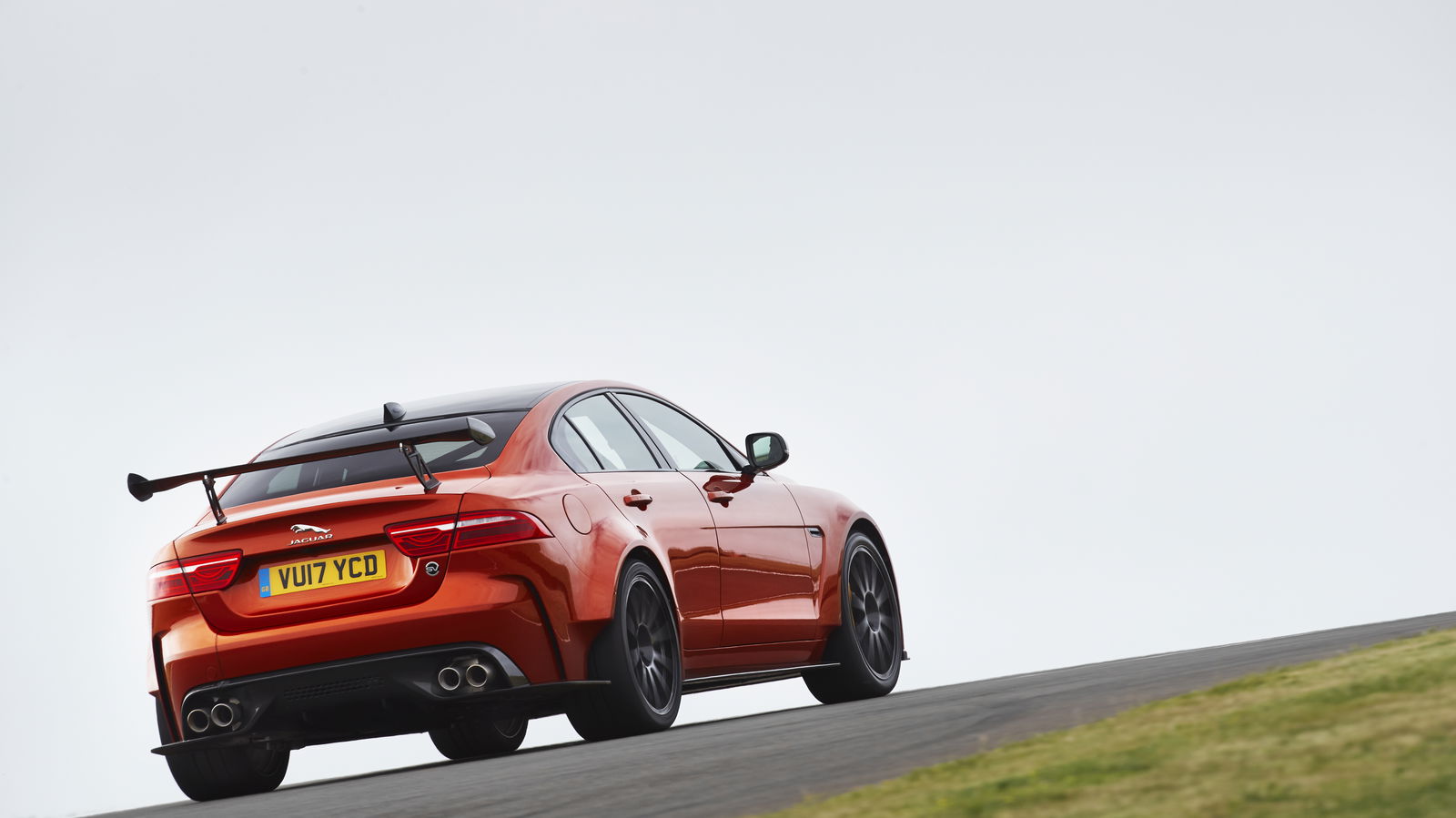 8 Things You Need To Know About The 592bhp Jaguar XE SV Project 8