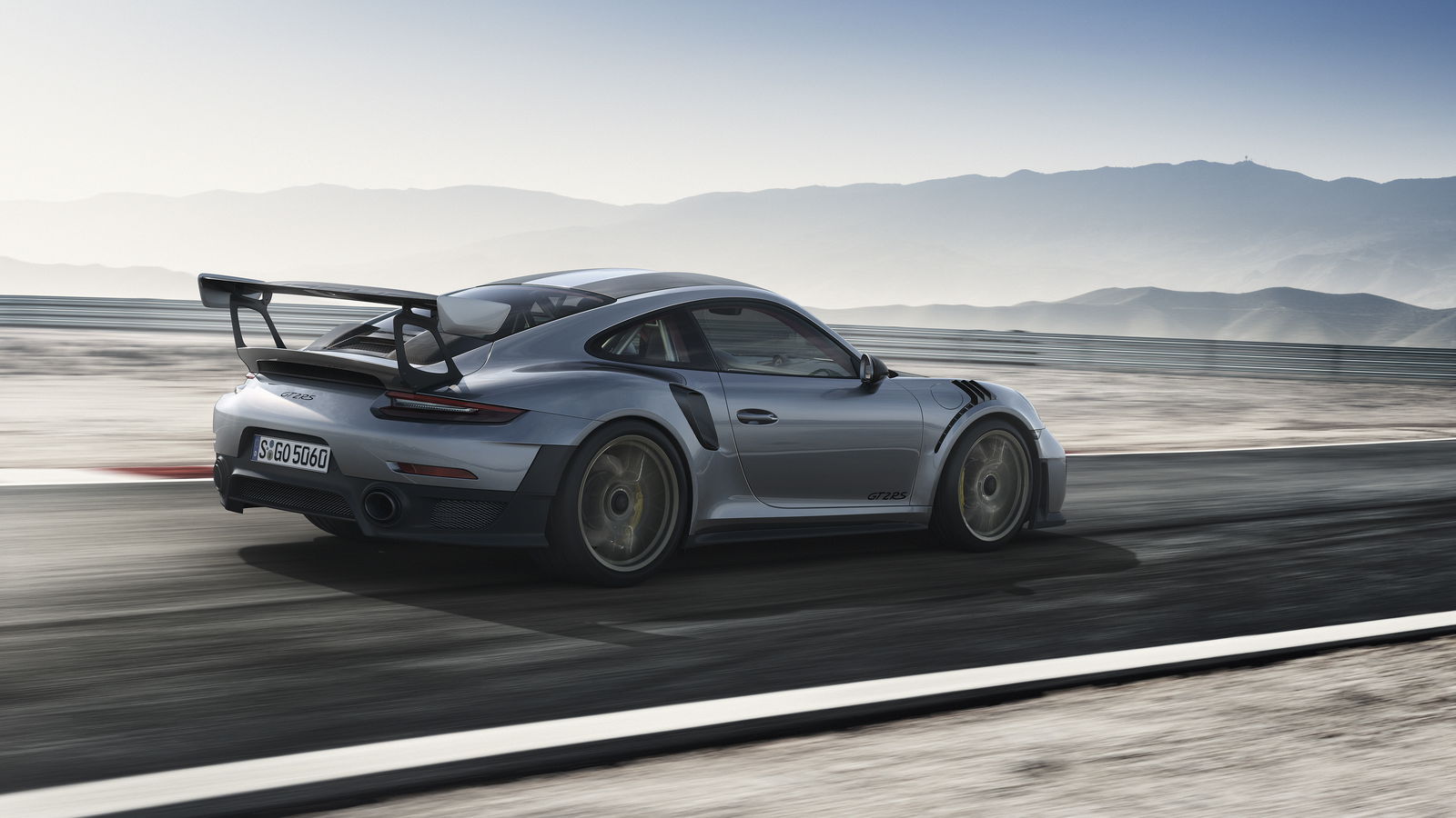Porsche Might Have Just Smashed Lamborghini's Nurburgring Lap Record