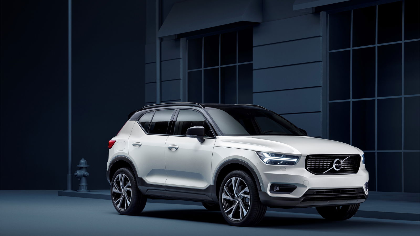 The All-New Volvo XC40 Is An XC90 That Has Shrunk In The Wash