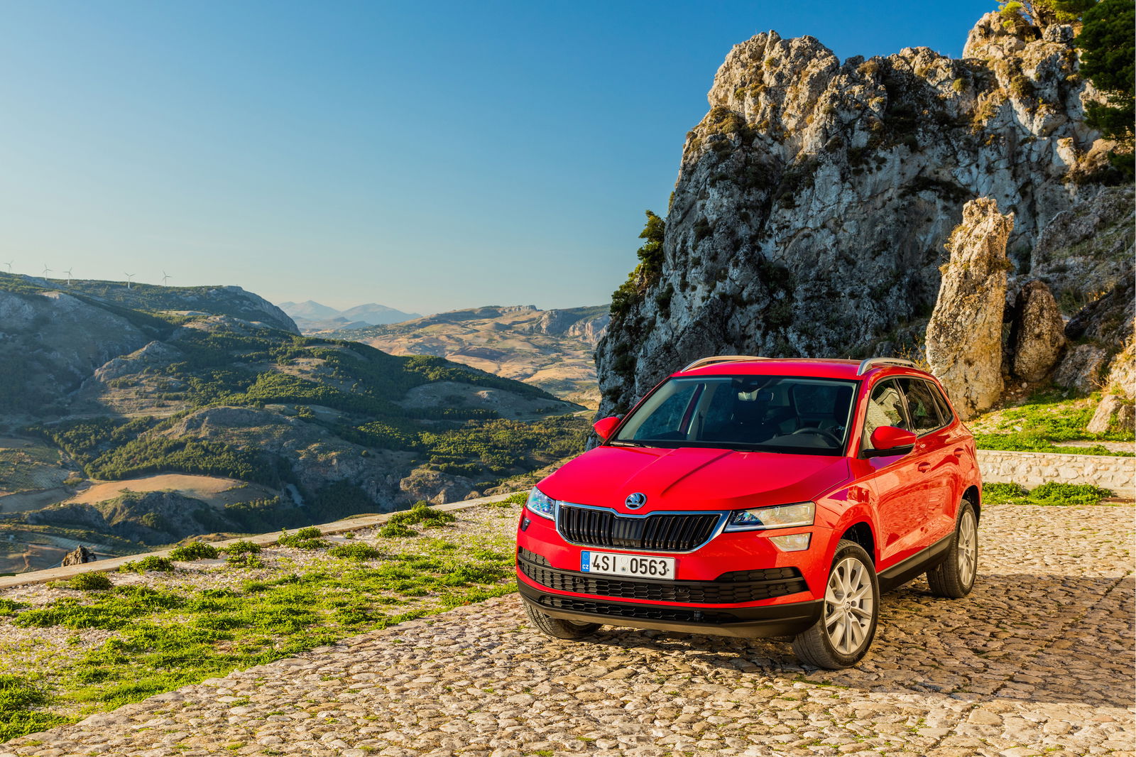Skoda Karoq Review: Hard To Fault, But Tricky To Love