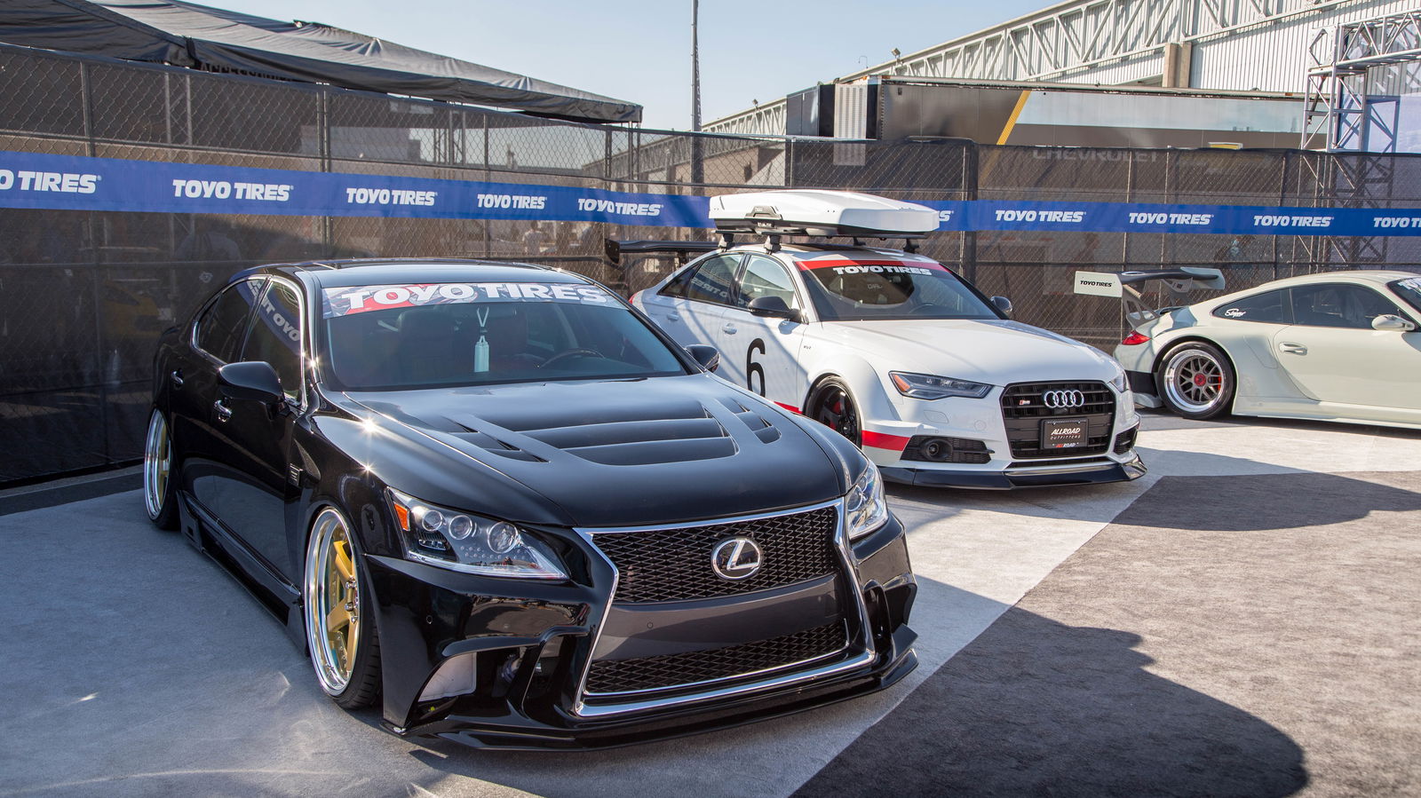The Madness And Brilliance Of The SEMA Show Summed Up In 29 Images