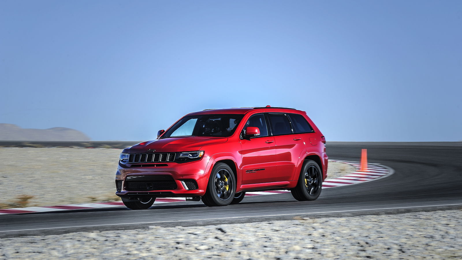 Grand Cherokee Trackhawk Recalled Due To Throttle-Interfering Floormats
