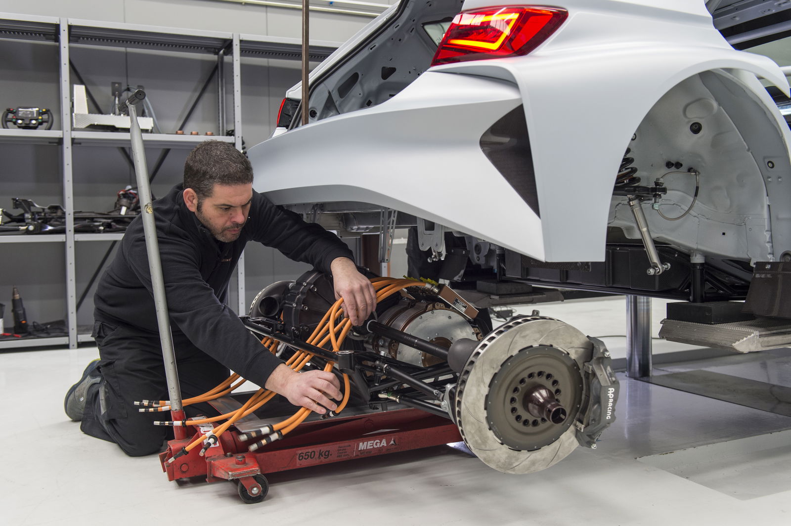 Exclusive: Inside Seat's 660bhp, RWD Electric Racing Car