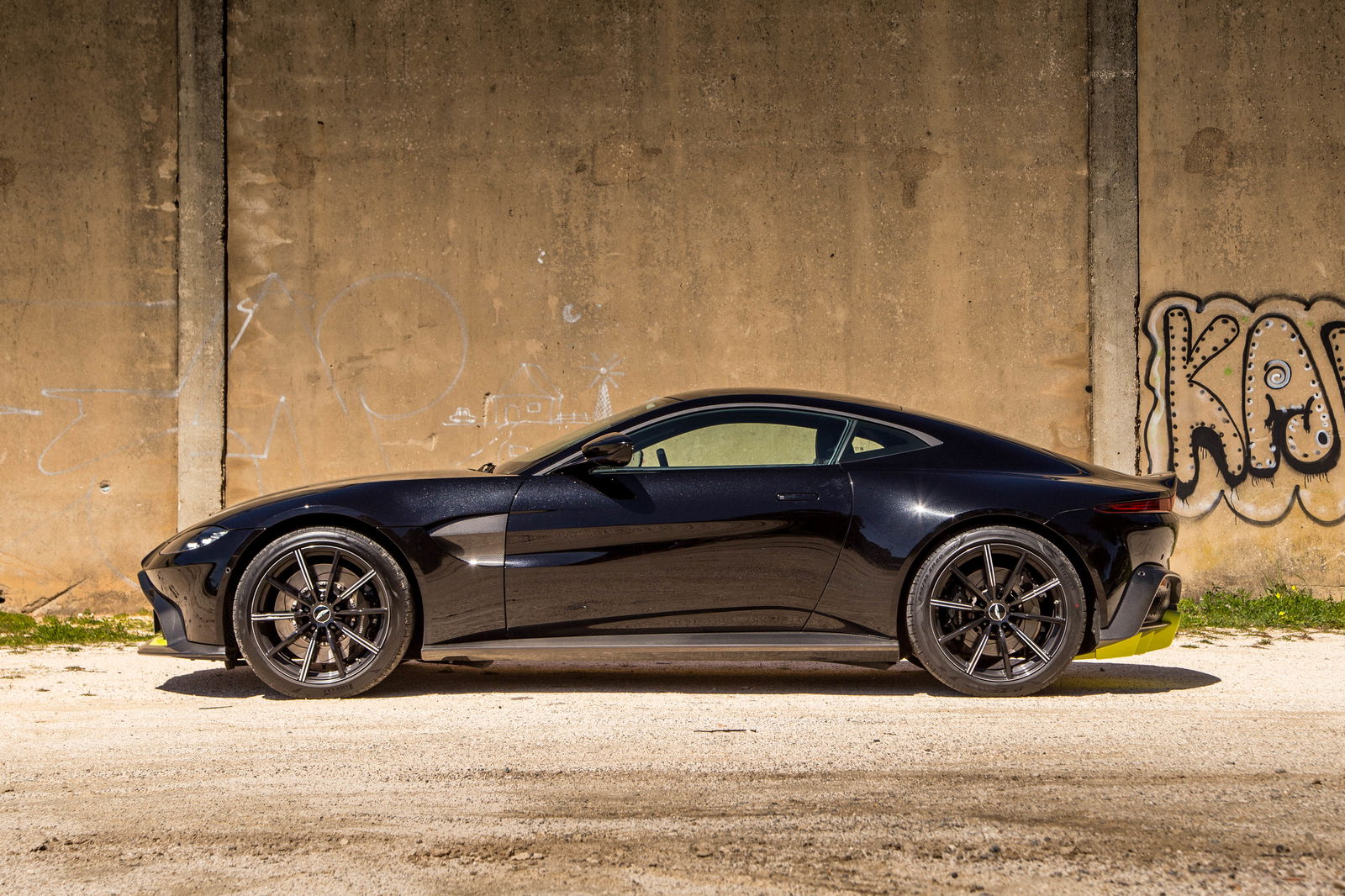 2018 Aston Martin Vantage Review: Still Want A Porsche?