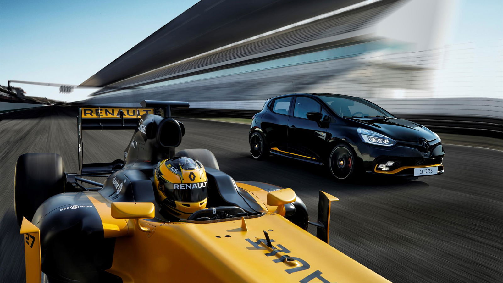 The Renault Clio RS18 Is An Incredibly Rare And Quite Expensive Hot Hatch