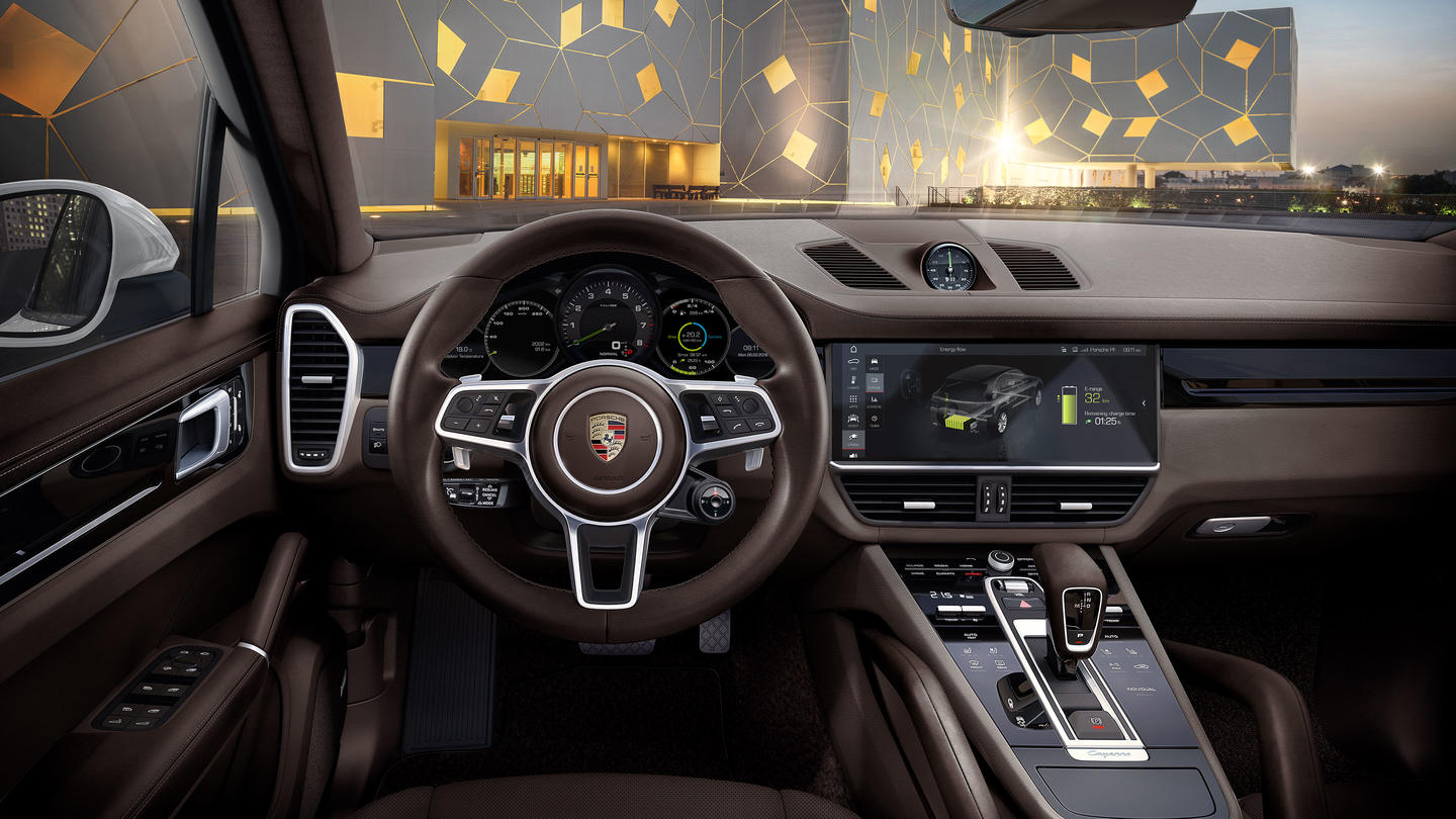 The 918-Inspired Porsche Cayenne E-Hybrid Is Quicker Than You Might Think