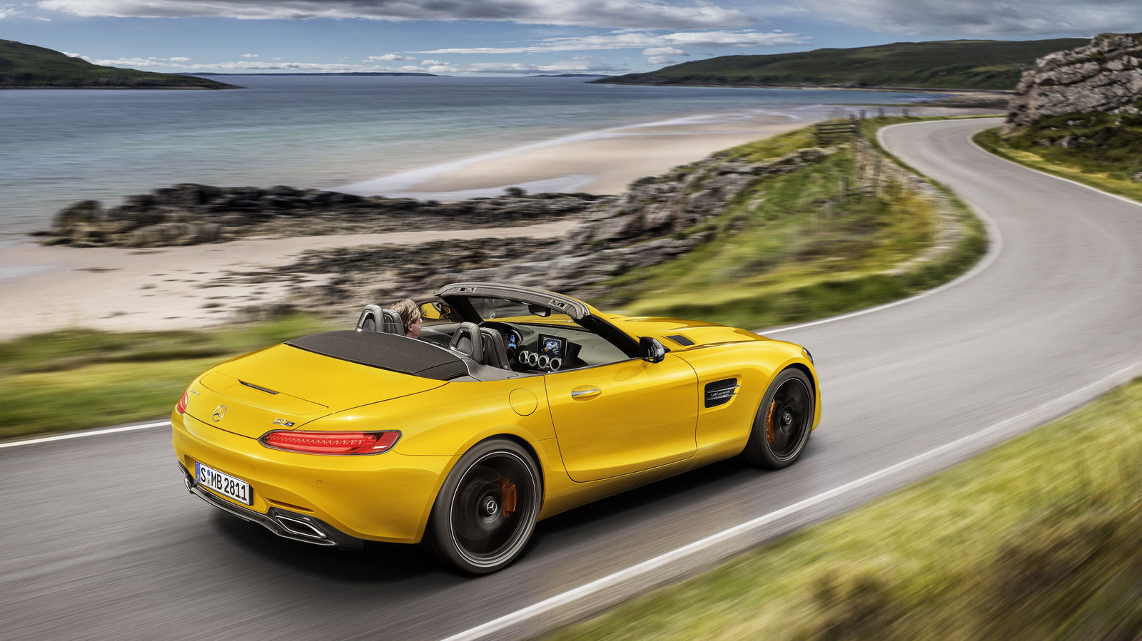 The Mercedes-AMG GT S Roadster Is A New Way To Get Germanic Drop-Top Kicks