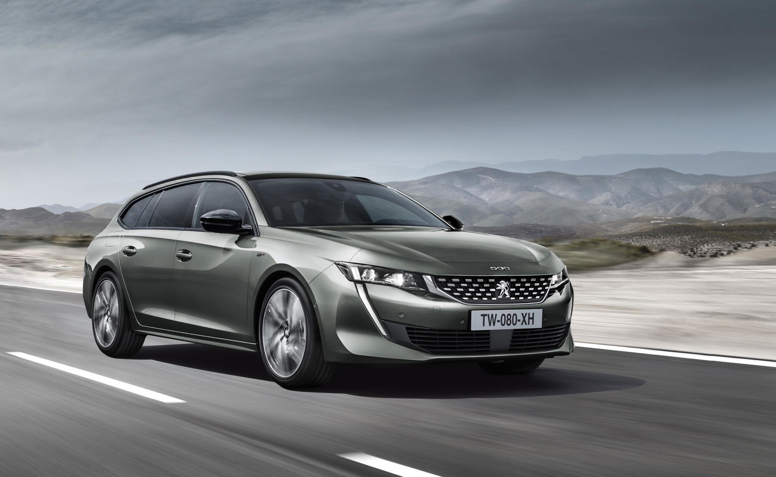 The Huansu C60 Definitely Isn't A Blatant Lamborghini Urus Rip-Off