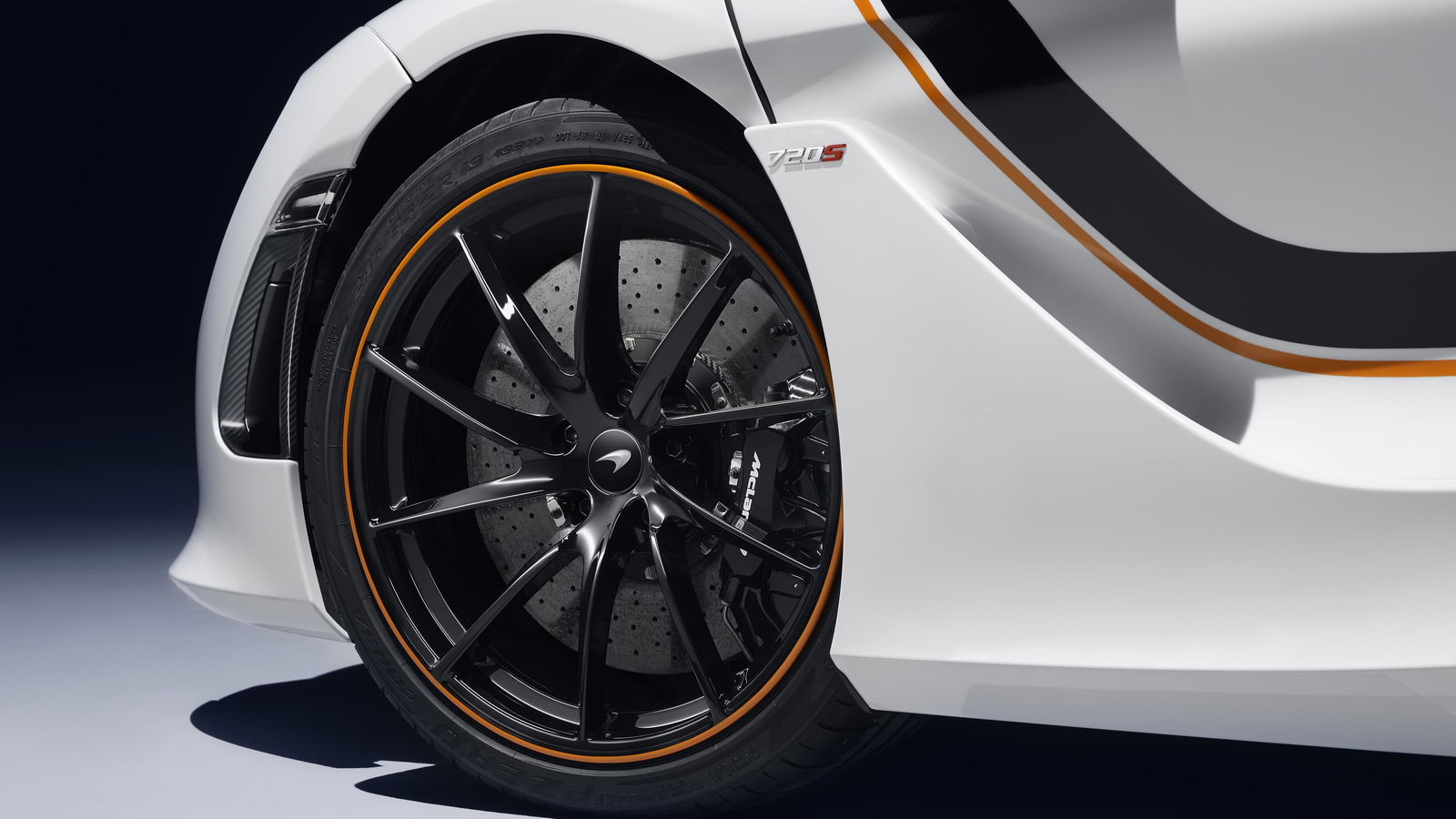 The McLaren 720S 'Track Theme' Is All Stripes And Carbonfibre