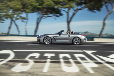 BMW Z4 Range Includes 194bhp 20i, 377bhp US-Spec M40i