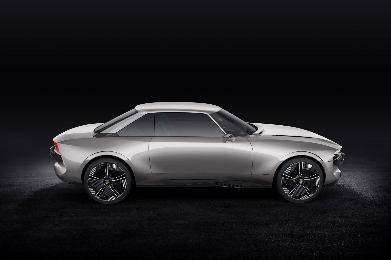 The Peugeot e-Legend Is An Exquisite Slice Of Retro Futurism