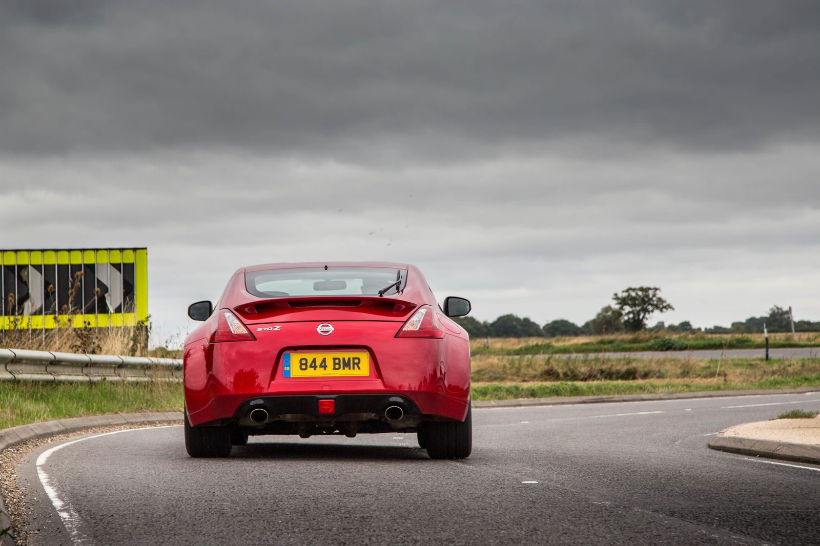 2018 Nissan 370Z Review: The V6 Dinosaur That Should Be More Likeable