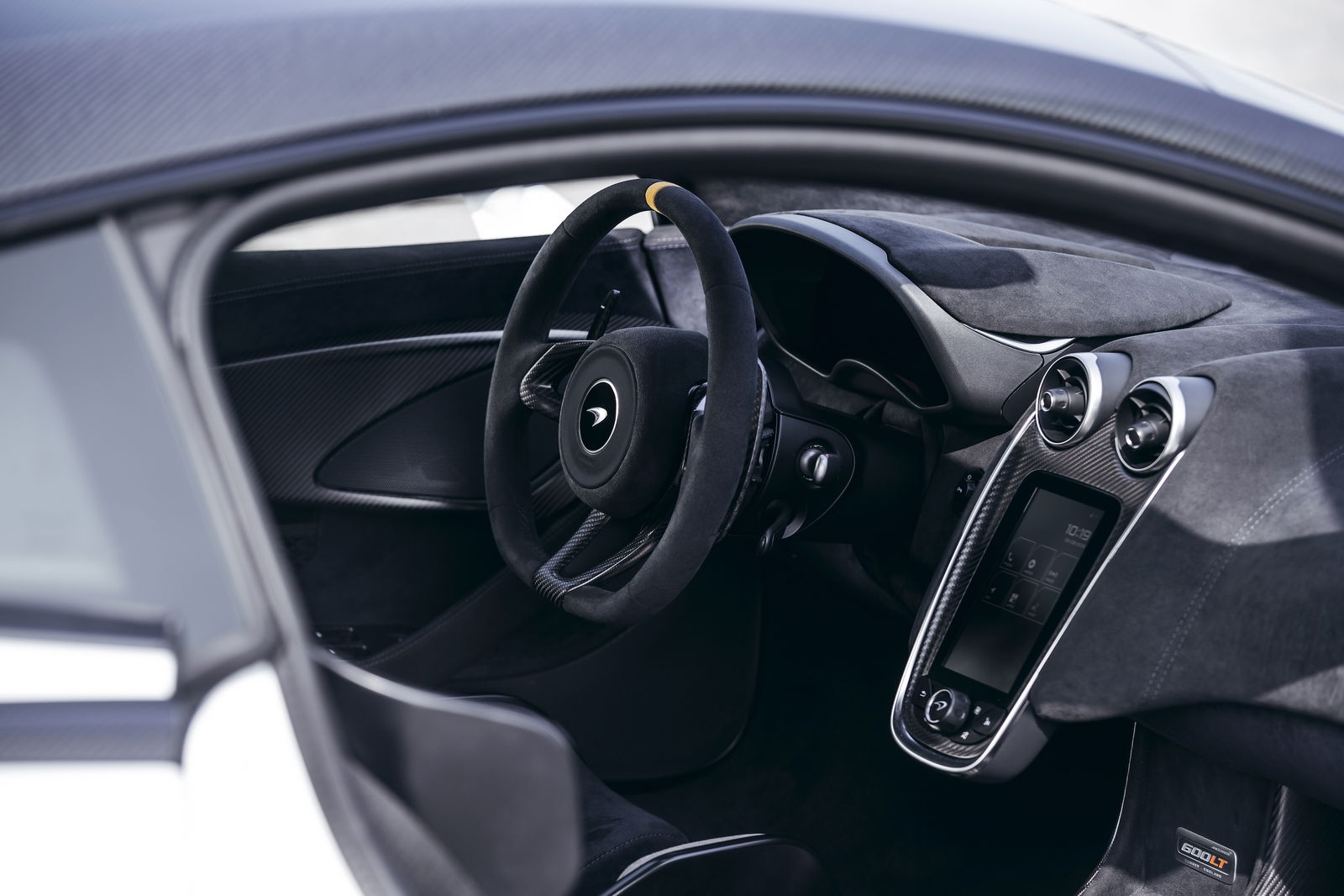 McLaren 600LT Review: The Precision Tool For Destroying Race Tracks