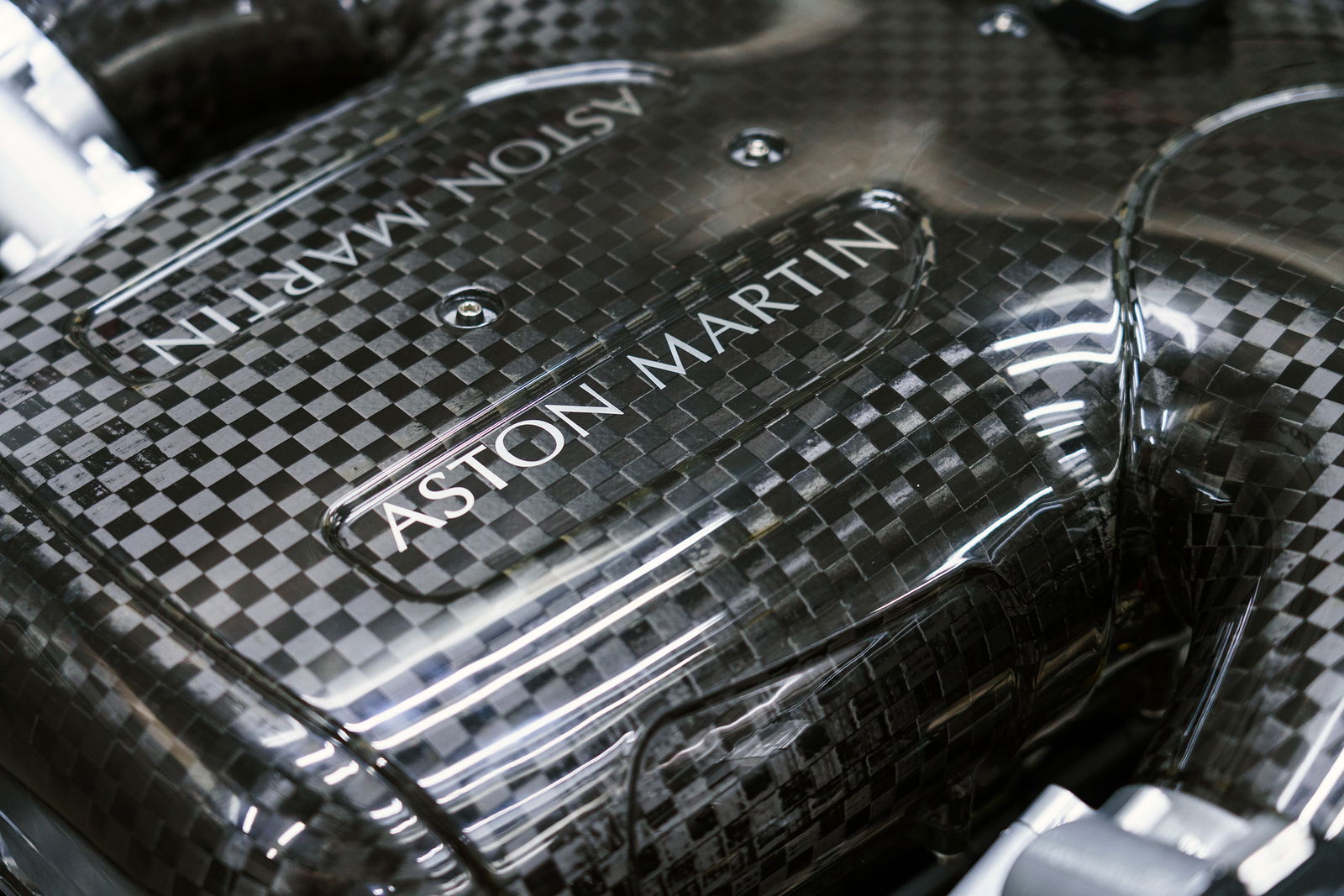 6 Fascinating Facts About The Aston Valkyrie’s 1000bhp N/A V12