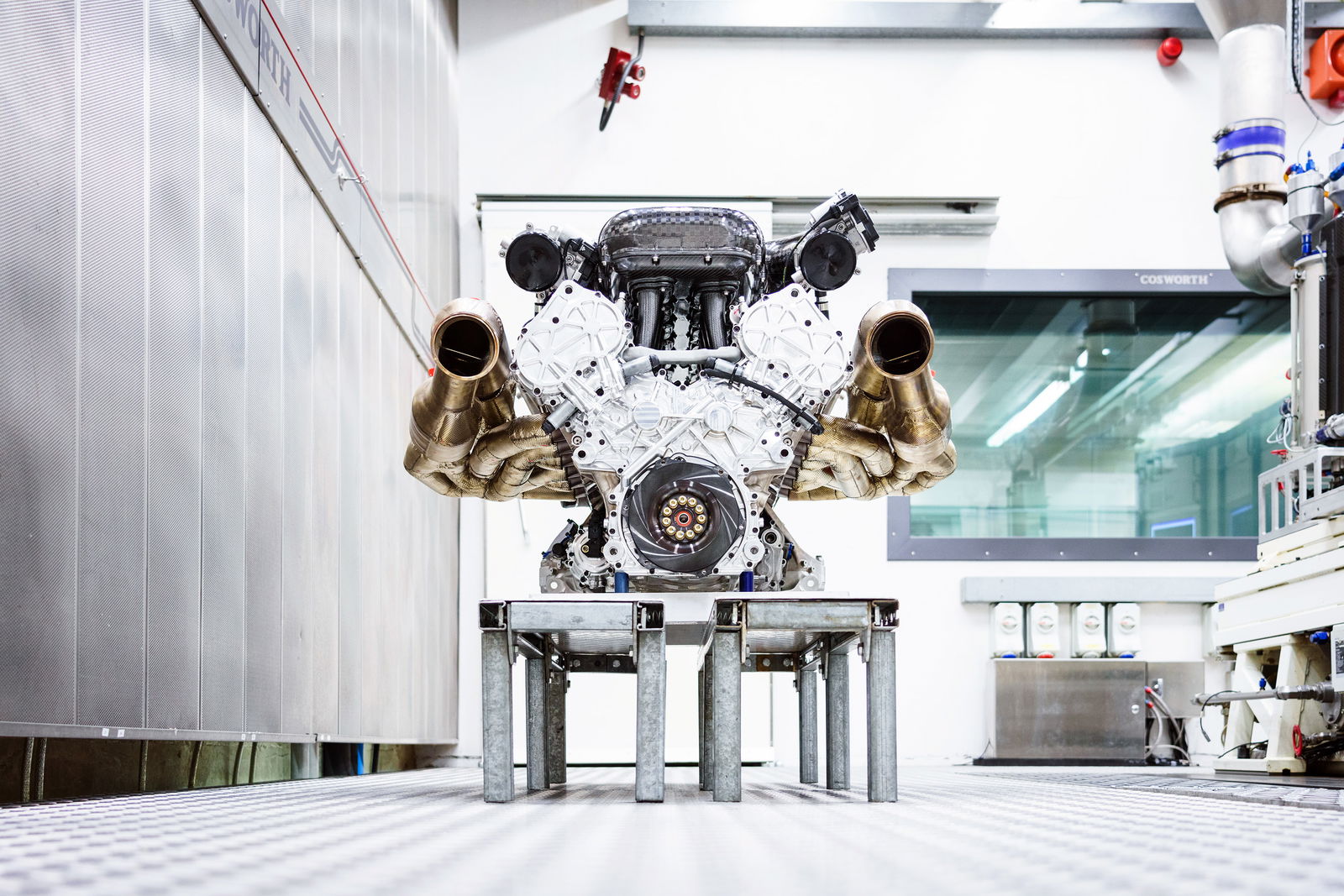 6 Fascinating Facts About The Aston Valkyrie’s 1000bhp N/A V12