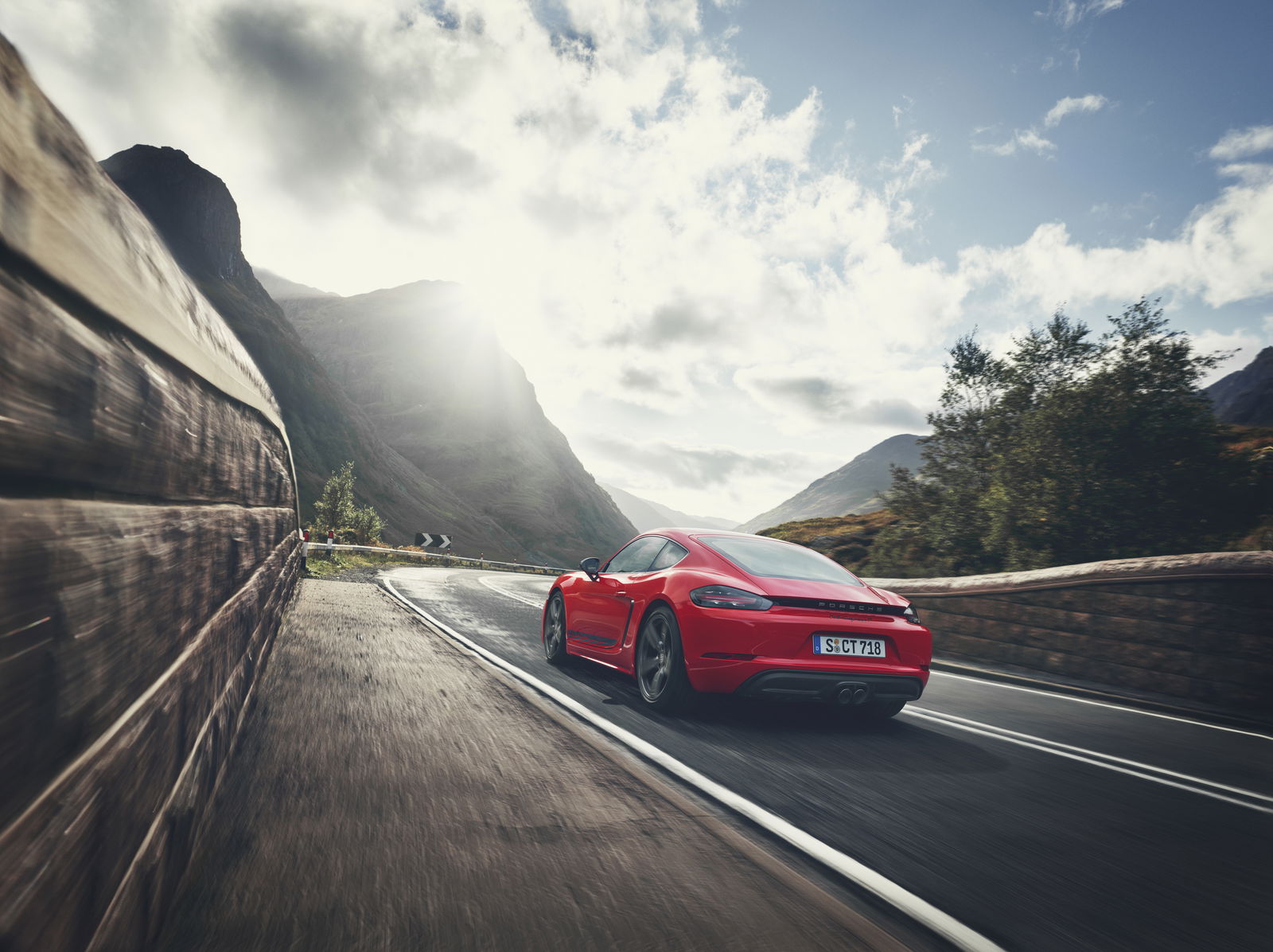 The Porsche 718 Cayman T And 718 Boxster T Have Arrived