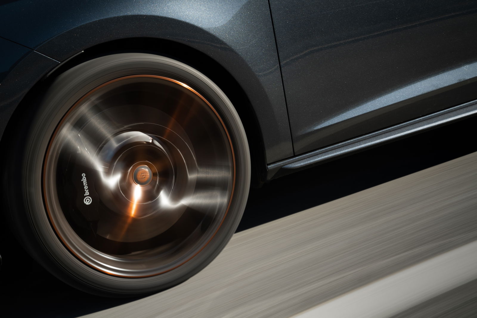 The New Seat Leon Cupra R ST Is A Carbon-Fest Estate With Fettled Suspension